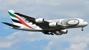 Photo of A6-EEJ - Airbus A380-861 operated by Emirates