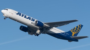 Photo with serial 25221 - Boeing 767-3S1(ER)