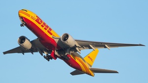 Photo of G-DHLX - Boeing 777-F operated by DHL Air