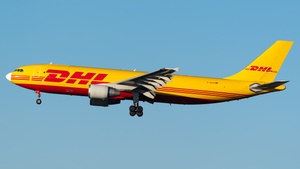Photo of D-AEAH - Airbus A300B4-622R(F) operated by European Air Transport