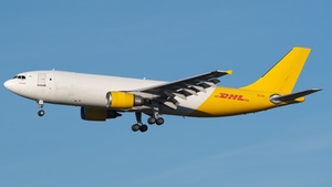 Photo of EI-LDB - Airbus A300F4-605R operated by ASL Airlines Ireland