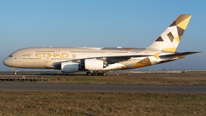 Photo of A6-APH - Airbus A380-861 operated by Etihad Airways