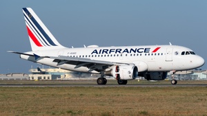 Photo of F-GUGO - Airbus A318-111 operated by Air France