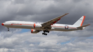 Photo of N735AT - Boeing 777-323(ER) operated by American Airlines