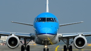 Photo of PH-EXT - Embraer ERJ-175STD operated by KLM Cityhopper