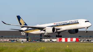 Photo of 9V-SMP - Airbus A350-941 operated by Singapore Airlines