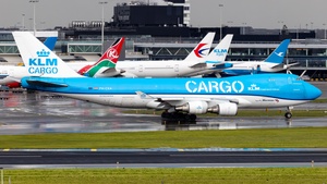 Photo of PH-CKA - Boeing 747-406F(ER) operated by KLM Cargo (opb Martinair)