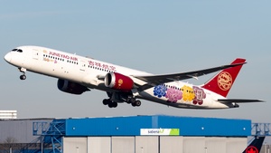 Photo of B-20DT - Boeing 787-9 Dreamliner operated by Juneyao Air