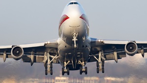 Photo of N716CK - Boeing 747-4B5F operated by Kalitta Air