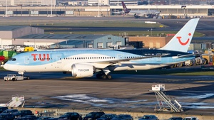 Photo of PH-TFL - Boeing 787-8 Dreamliner operated by TUI Airlines Nederland