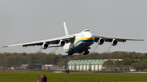 Photo of UR-82008 - Antonov An-124-100M-150 Ruslan operated by Antonov Airlines