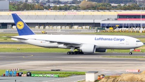 Photo of D-ALFC - Boeing 777-FBT operated by Lufthansa Cargo