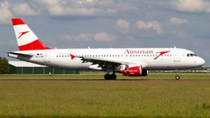 Photo of OE-LXB - Airbus A320-216 operated by Austrian Airlines