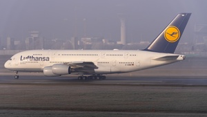 Photo of D-AIMM - Airbus A380-841 operated by Lufthansa