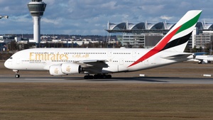 Photo of A6-EOI - Airbus A380-861 operated by Emirates