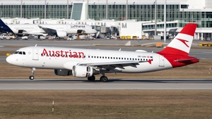 Photo of OE-LBV - Airbus A320-214 operated by Austrian Airlines
