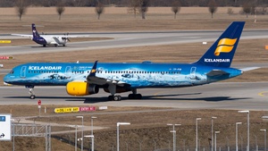 Photo of TF-FIR - Boeing 757-256 operated by Icelandair