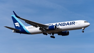 Photo of TF-ISW - Boeing 767-319(ER) operated by Icelandair