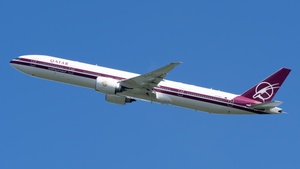 Photo of A7-BAC - Boeing 777-3DZ(ER) operated by Qatar Airways