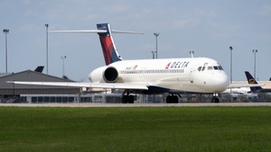 Photo of N946AT - Boeing 717-2BD operated by Delta Air Lines