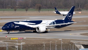 Photo of D-ABPU - Boeing 787-9 Dreamliner operated by Lufthansa