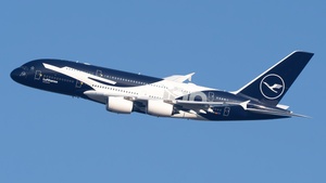 Photo of D-AIMH - Airbus A380-841 operated by Lufthansa