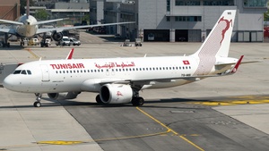 Photo of TS-IMB - Airbus A320-251N operated by Tunisair