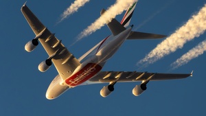 Photo of A6-EVJ - Airbus A380-842 operated by Emirates
