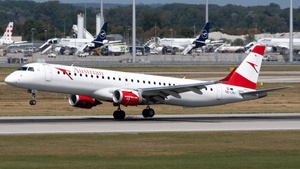 Photo of OE-LWJ - Embraer ERJ-195LR operated by Austrian Airlines