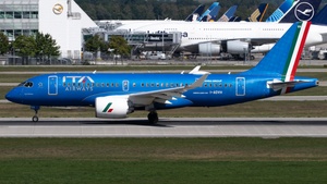 Photo of I-ADVH - Airbus A220-100 operated by ITA Airways