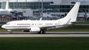 Photo of A6-DAS - Boeing 737-7Z5(BBJ) operated by Royal Jet
