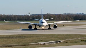 Photo of D-AIKG - Airbus A330-343 operated by Lufthansa