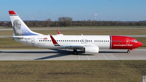 Photo of LN-NOX - Boeing 737-8JP operated by Norwegian Air Shuttle