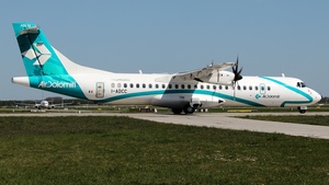 Photo of I-ADCC - ATR 72-500 operated by Air Dolomiti