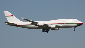 Photo of A4O-OMN - Boeing 747-430 operated by Oman Royal Flight