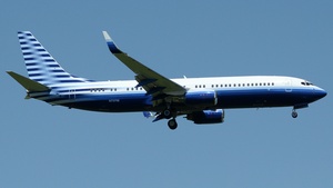 Photo of N737M - Boeing 737-8EQ(BBJ2) operated by EIE Eagle Inc.