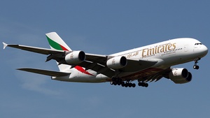 Photo of A6-EDQ - Airbus A380-861 operated by Emirates