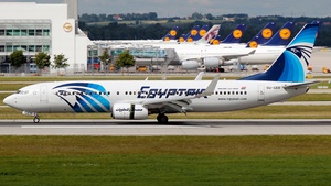 Photo of SU-GEB - Boeing 737-866 operated by Egyptair