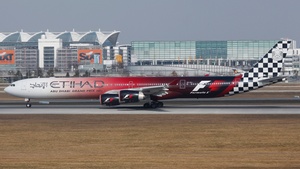 Photo of A6-EHJ - Airbus A340-642 operated by Etihad Airways