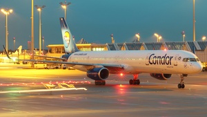 Photo of D-ABOK - Boeing 757-330 operated by Condor