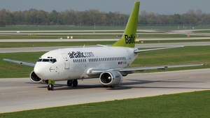 Photo of YL-BBD - Boeing 737-53S operated by airBaltic