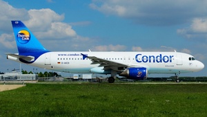 Photo of D-AICD - Airbus A320-212 operated by Condor