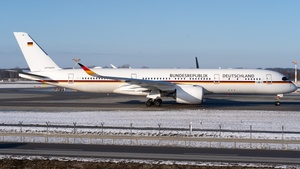 Photo of 10+03 - Airbus A350-941(CJ) operated by German Air Force