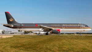 Photo of JY-AYV - Airbus A321-231 operated by Royal Jordanian Airlines