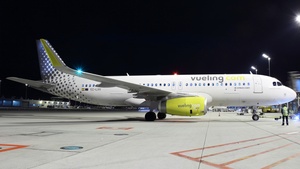 Photo of EC-LVV - Airbus A320-232 operated by Vueling