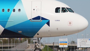Photo of CS-TKL - Airbus A320-214 operated by SATA International