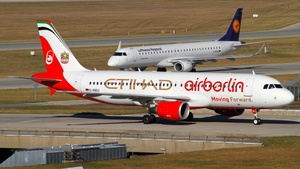 Photo of D-ABDU - Airbus A320-214 operated by Air Berlin