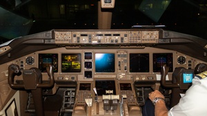 Photo of A6-EMT - Boeing 777-31H operated by Emirates