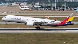 Photo of HL7578 - Airbus A350-941 operated by Asiana Airlines