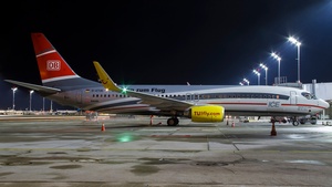 D-ATUE - Boeing 737-8K5